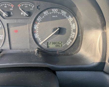 Сірий Шкода Октавія, об'ємом двигуна 1.6 л та пробігом 230 тис. км за 5300 $, фото 10 на Automoto.ua