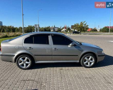 Серый Шкода Октавия, объемом двигателя 1.6 л и пробегом 272 тыс. км за 4650 $, фото 5 на Automoto.ua