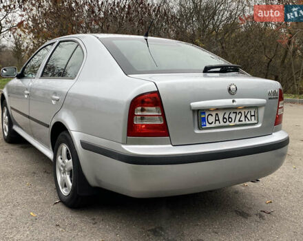 Серый Шкода Октавия, объемом двигателя 1.6 л и пробегом 275 тыс. км за 5500 $, фото 9 на Automoto.ua