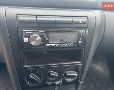 Серый Шкода Октавия, объемом двигателя 1.6 л и пробегом 235 тыс. км за 5299 $, фото 22 на Automoto.ua