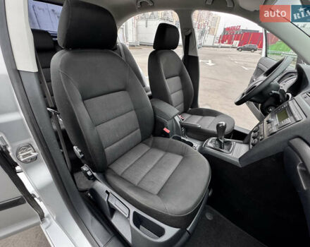 Сірий Шкода Октавія, об'ємом двигуна 2 л та пробігом 246 тис. км за 5999 $, фото 32 на Automoto.ua