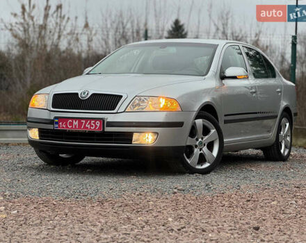 Серый Шкода Октавия, объемом двигателя 1.6 л и пробегом 190 тыс. км за 6390 $, фото 4 на Automoto.ua