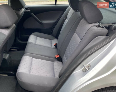 Серый Шкода Октавия, объемом двигателя 1.6 л и пробегом 275 тыс. км за 5500 $, фото 22 на Automoto.ua