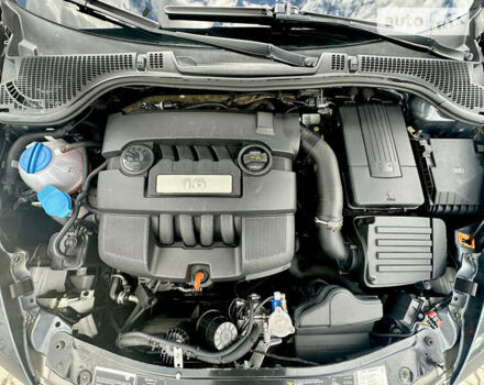 Сірий Шкода Октавія, об'ємом двигуна 1.6 л та пробігом 225 тис. км за 6300 $, фото 28 на Automoto.ua