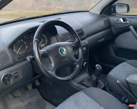 Сірий Шкода Октавія, об'ємом двигуна 1.6 л та пробігом 275 тис. км за 5600 $, фото 10 на Automoto.ua