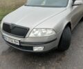 Сірий Шкода Октавія, об'ємом двигуна 2 л та пробігом 275 тис. км за 7100 $, фото 1 на Automoto.ua
