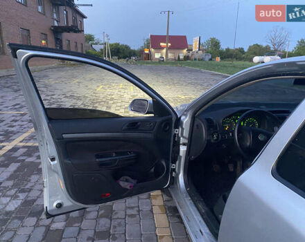 Сірий Шкода Октавія, об'ємом двигуна 1.9 л та пробігом 296 тис. км за 4999 $, фото 15 на Automoto.ua