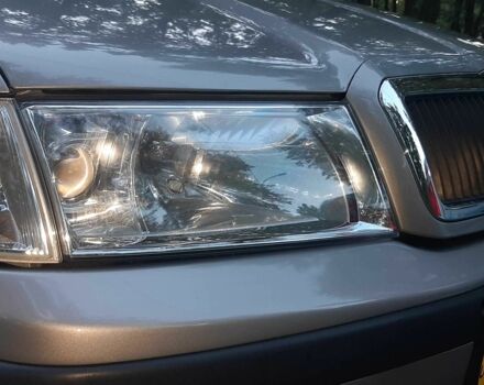 Серый Шкода Октавия, объемом двигателя 1.6 л и пробегом 315 тыс. км за 5000 $, фото 17 на Automoto.ua