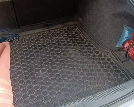 Серый Шкода Октавия, объемом двигателя 1.6 л и пробегом 204 тыс. км за 4900 $, фото 11 на Automoto.ua