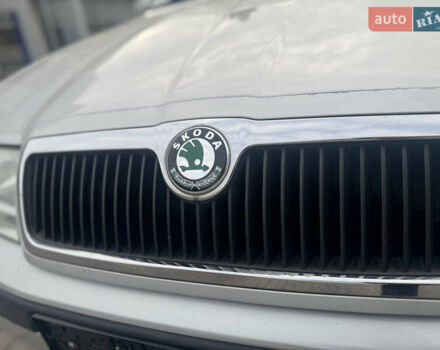 Серый Шкода Октавия, объемом двигателя 1.6 л и пробегом 235 тыс. км за 5299 $, фото 12 на Automoto.ua