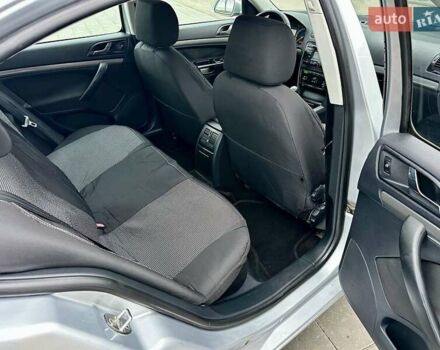 Сірий Шкода Октавія, об'ємом двигуна 2 л та пробігом 285 тис. км за 4999 $, фото 12 на Automoto.ua