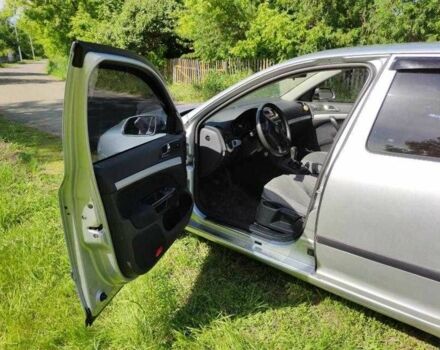 Серый Шкода Октавия, объемом двигателя 1.6 л и пробегом 100 тыс. км за 6800 $, фото 3 на Automoto.ua