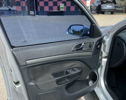 Сірий Шкода Октавія, об'ємом двигуна 1.6 л та пробігом 170 тис. км за 6500 $, фото 8 на Automoto.ua