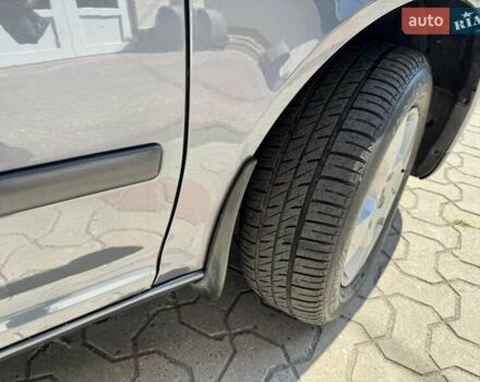 Сірий Шкода Октавія, об'ємом двигуна 1.6 л та пробігом 233 тис. км за 7300 $, фото 10 на Automoto.ua