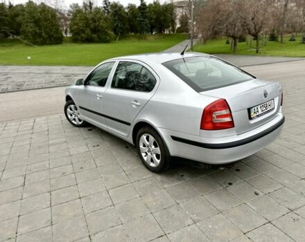 Серый Шкода Октавия, объемом двигателя 2 л и пробегом 285 тыс. км за 4999 $, фото 4 на Automoto.ua