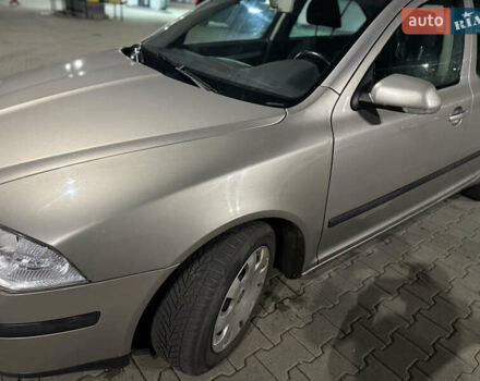 Серый Шкода Октавия, объемом двигателя 1.9 л и пробегом 300 тыс. км за 2850 $, фото 6 на Automoto.ua