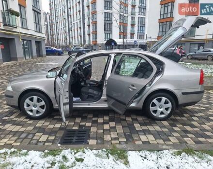 Серый Шкода Октавия, объемом двигателя 1.6 л и пробегом 187 тыс. км за 6450 $, фото 40 на Automoto.ua