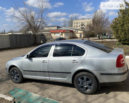 Сірий Шкода Октавія, об'ємом двигуна 2 л та пробігом 270 тис. км за 7000 $, фото 4 на Automoto.ua