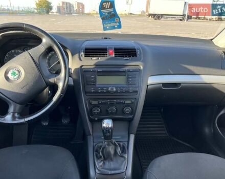 Серый Шкода Октавия, объемом двигателя 1.4 л и пробегом 182 тыс. км за 6300 $, фото 9 на Automoto.ua