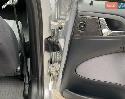 Серый Шкода Октавия, объемом двигателя 1.6 л и пробегом 275 тыс. км за 5500 $, фото 27 на Automoto.ua