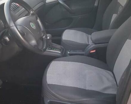 Серый Шкода Октавия, объемом двигателя 1.6 л и пробегом 247 тыс. км за 4750 $, фото 7 на Automoto.ua