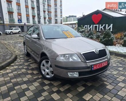 Серый Шкода Октавия, объемом двигателя 1.6 л и пробегом 187 тыс. км за 6450 $, фото 3 на Automoto.ua