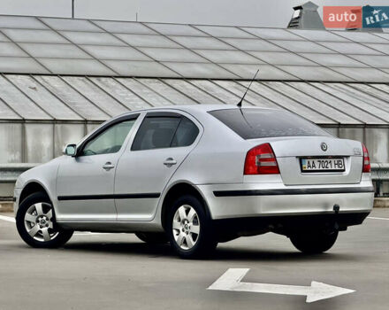 Сірий Шкода Октавія, об'ємом двигуна 2 л та пробігом 246 тис. км за 5999 $, фото 10 на Automoto.ua