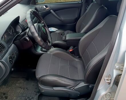 Сірий Шкода Октавія, об'ємом двигуна 1.8 л та пробігом 280 тис. км за 6300 $, фото 4 на Automoto.ua