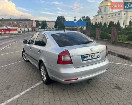 Сірий Шкода Октавія, об'ємом двигуна 1.6 л та пробігом 293 тис. км за 6400 $, фото 16 на Automoto.ua