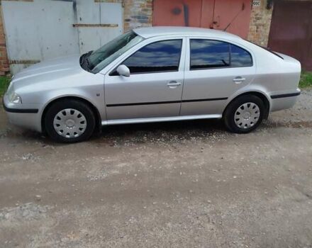 Сірий Шкода Октавія, об'ємом двигуна 1.6 л та пробігом 300 тис. км за 5300 $, фото 2 на Automoto.ua