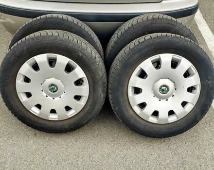 Серый Шкода Октавия, объемом двигателя 1.6 л и пробегом 188 тыс. км за 5900 $, фото 12 на Automoto.ua