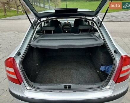 Сірий Шкода Октавія, об'ємом двигуна 2 л та пробігом 285 тис. км за 4999 $, фото 13 на Automoto.ua