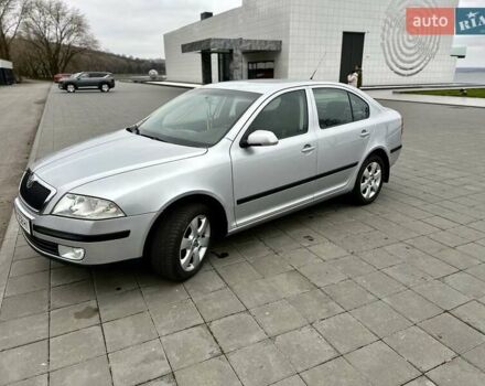 Сірий Шкода Октавія, об'ємом двигуна 2 л та пробігом 285 тис. км за 4999 $, фото 2 на Automoto.ua