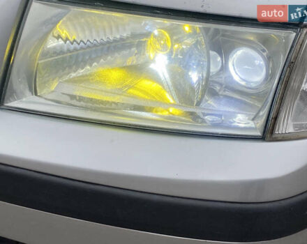 Серый Шкода Октавия, объемом двигателя 1.6 л и пробегом 275 тыс. км за 5500 $, фото 2 на Automoto.ua