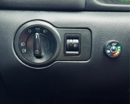 Серый Шкода Октавия, объемом двигателя 1.6 л и пробегом 100 тыс. км за 5100 $, фото 17 на Automoto.ua