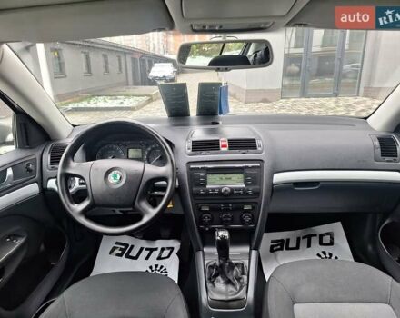 Серый Шкода Октавия, объемом двигателя 1.6 л и пробегом 187 тыс. км за 6450 $, фото 58 на Automoto.ua