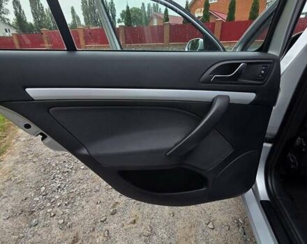 Сірий Шкода Октавія, об'ємом двигуна 1.6 л та пробігом 264 тис. км за 6500 $, фото 43 на Automoto.ua