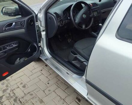Сірий Шкода Октавія, об'ємом двигуна 1.6 л та пробігом 300 тис. км за 5500 $, фото 7 на Automoto.ua