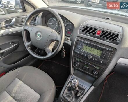 Сірий Шкода Октавія, об'ємом двигуна 1.6 л та пробігом 177 тис. км за 7250 $, фото 43 на Automoto.ua