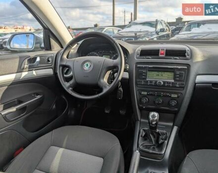 Сірий Шкода Октавія, об'ємом двигуна 1.6 л та пробігом 177 тис. км за 7250 $, фото 33 на Automoto.ua