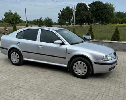Серый Шкода Октавия, объемом двигателя 1.6 л и пробегом 156 тыс. км за 5200 $, фото 3 на Automoto.ua