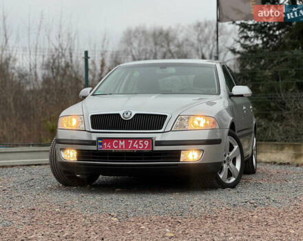 Серый Шкода Октавия, объемом двигателя 1.6 л и пробегом 190 тыс. км за 6390 $, фото 1 на Automoto.ua