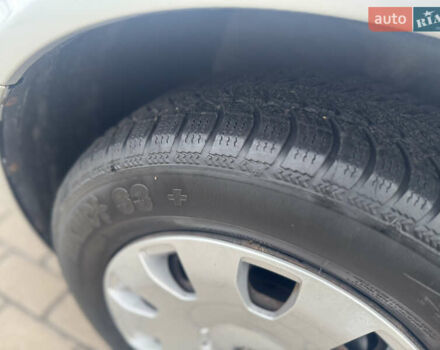 Серый Шкода Октавия, объемом двигателя 1.6 л и пробегом 235 тыс. км за 5299 $, фото 14 на Automoto.ua