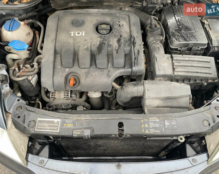 Серый Шкода Октавия, объемом двигателя 2 л и пробегом 250 тыс. км за 3150 $, фото 18 на Automoto.ua