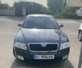 Серый Шкода Октавия, объемом двигателя 1.6 л и пробегом 212 тыс. км за 6000 $, фото 1 на Automoto.ua
