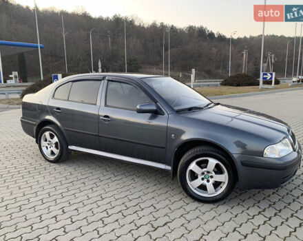 Сірий Шкода Октавія, об'ємом двигуна 1.6 л та пробігом 275 тис. км за 5600 $, фото 4 на Automoto.ua