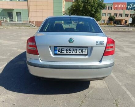 Серый Шкода Октавия, объемом двигателя 1.6 л и пробегом 160 тыс. км за 8200 $, фото 3 на Automoto.ua