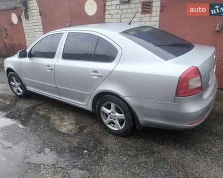 Сірий Шкода Октавія, об'ємом двигуна 1.6 л та пробігом 164 тис. км за 7500 $, фото 2 на Automoto.ua