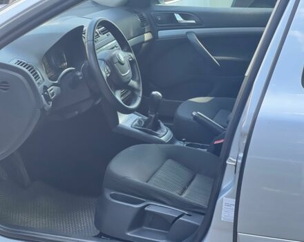 Серый Шкода Октавия, объемом двигателя 1.8 л и пробегом 212 тыс. км за 7400 $, фото 4 на Automoto.ua