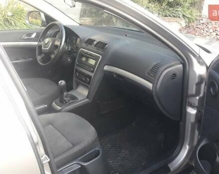 Серый Шкода Октавия, объемом двигателя 1.4 л и пробегом 224 тыс. км за 6400 $, фото 7 на Automoto.ua